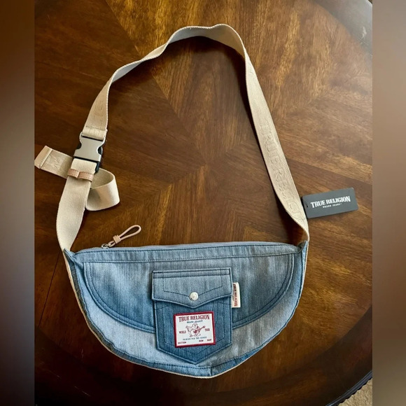 NWT True Religion Denim Hobo Style Crossbody with Adjustable Straps Y2K - Picture 2 of 8